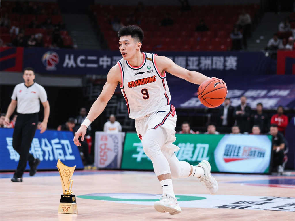 CBA球星斩获亚洲顶级得分后卫荣誉 CBA球星斩获亚洲顶级得分后卫荣誉